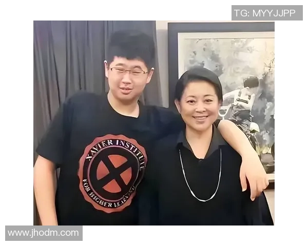 足球明星独家访谈全程无字幕揭示真实心声与职业生涯背后的故事