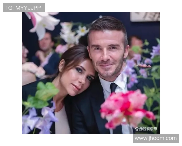 20位足球明星与伴侣的爱情故事揭示了运动员背后的温暖与支持